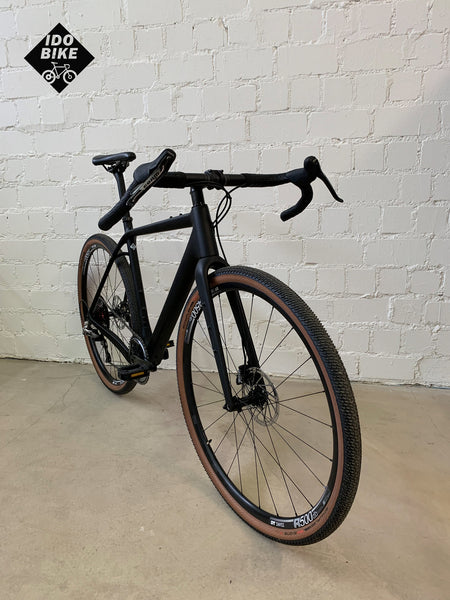 gravel bike matt schwarz Idobike Carbon Gravel Bike schwarz Custom Aufbau nach Wunsch ab 2700 E